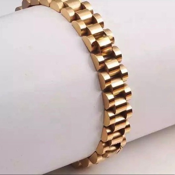 Gold Chunky Watchband Link Bracelet - Picture 4 of 6